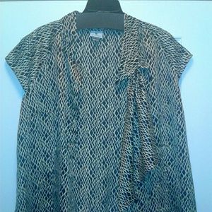 Woman's blouse